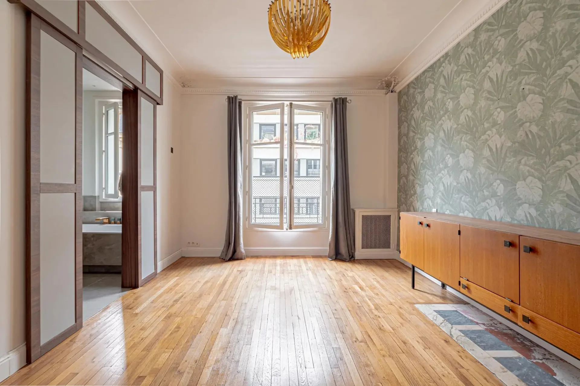 Picture of property:  12