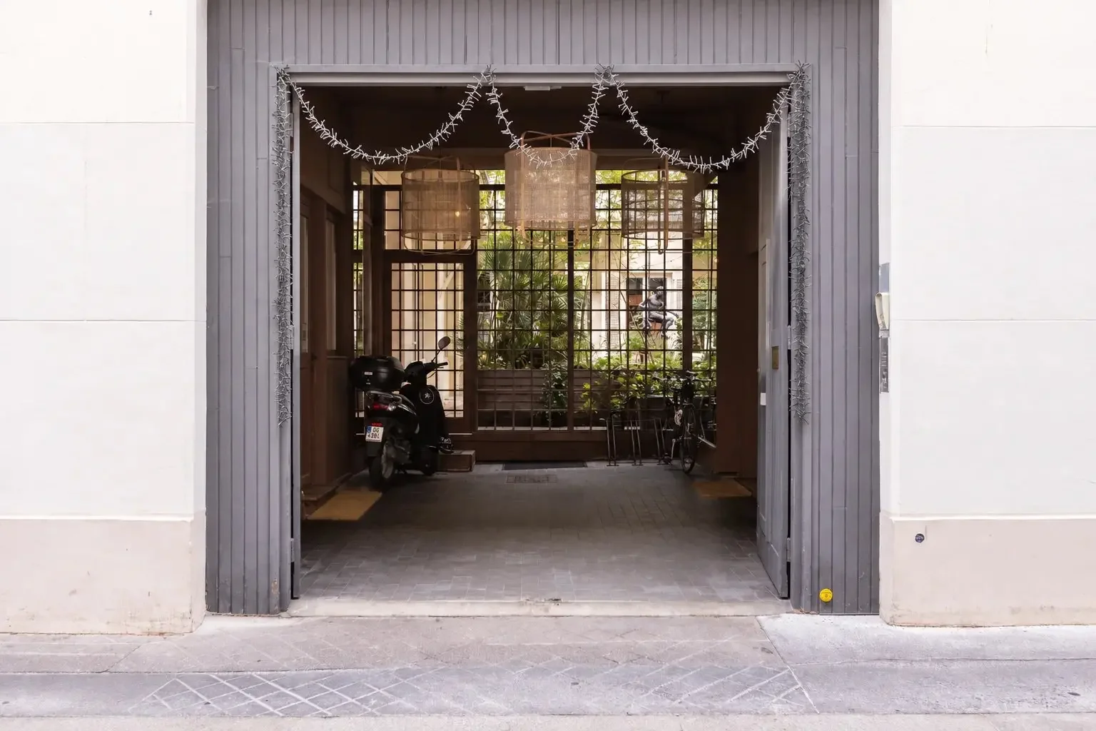 Image du bien : Bureaux donnant sur une cour arborée 6