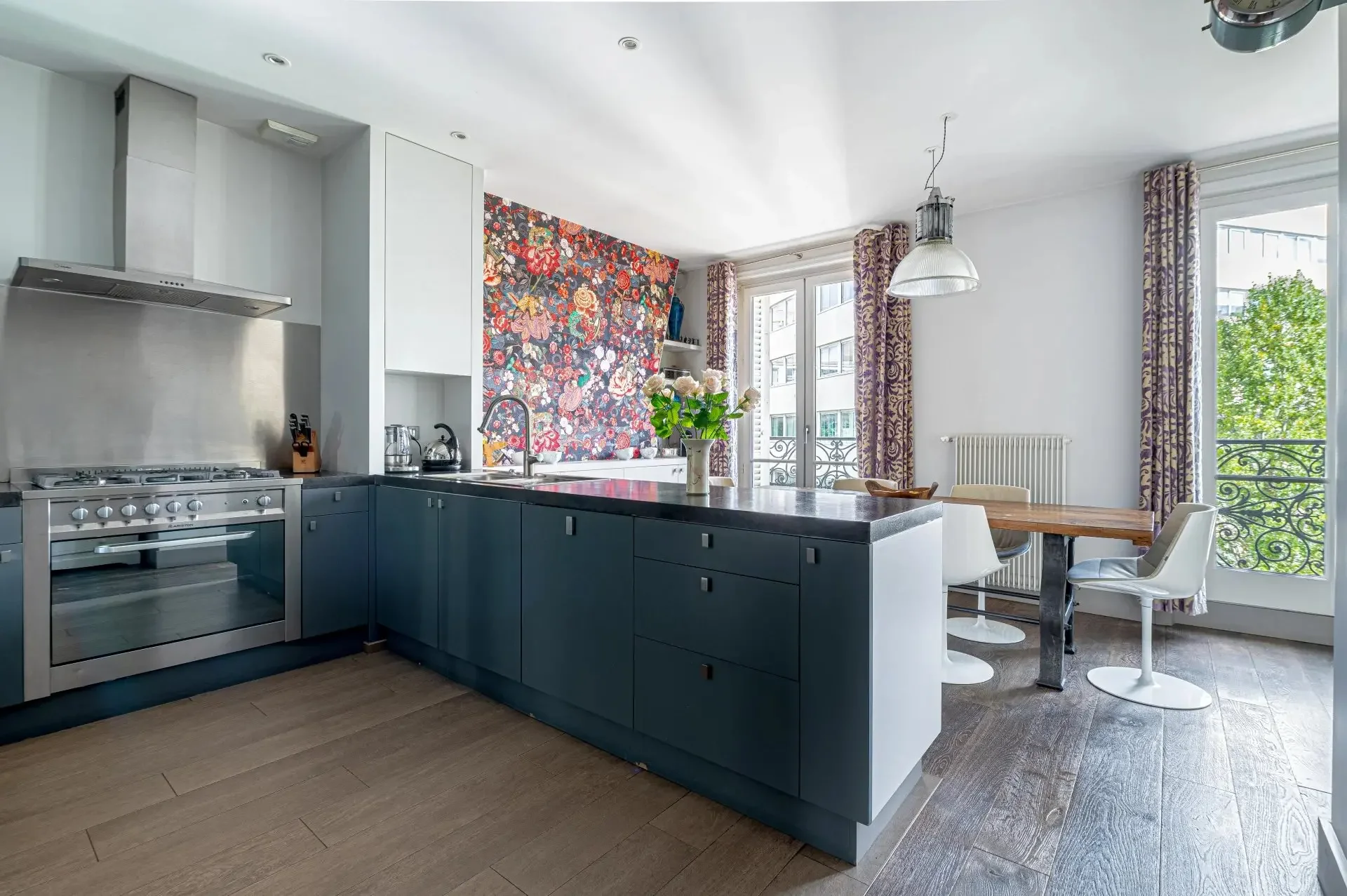 Picture of property:  15