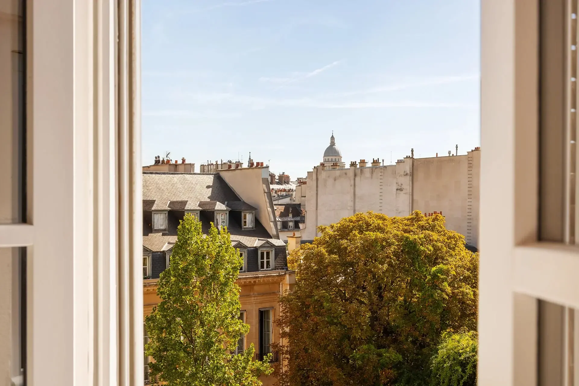 Image du bien : Appartement clé en main avec vue sur monument - Saint-Sulpice 14