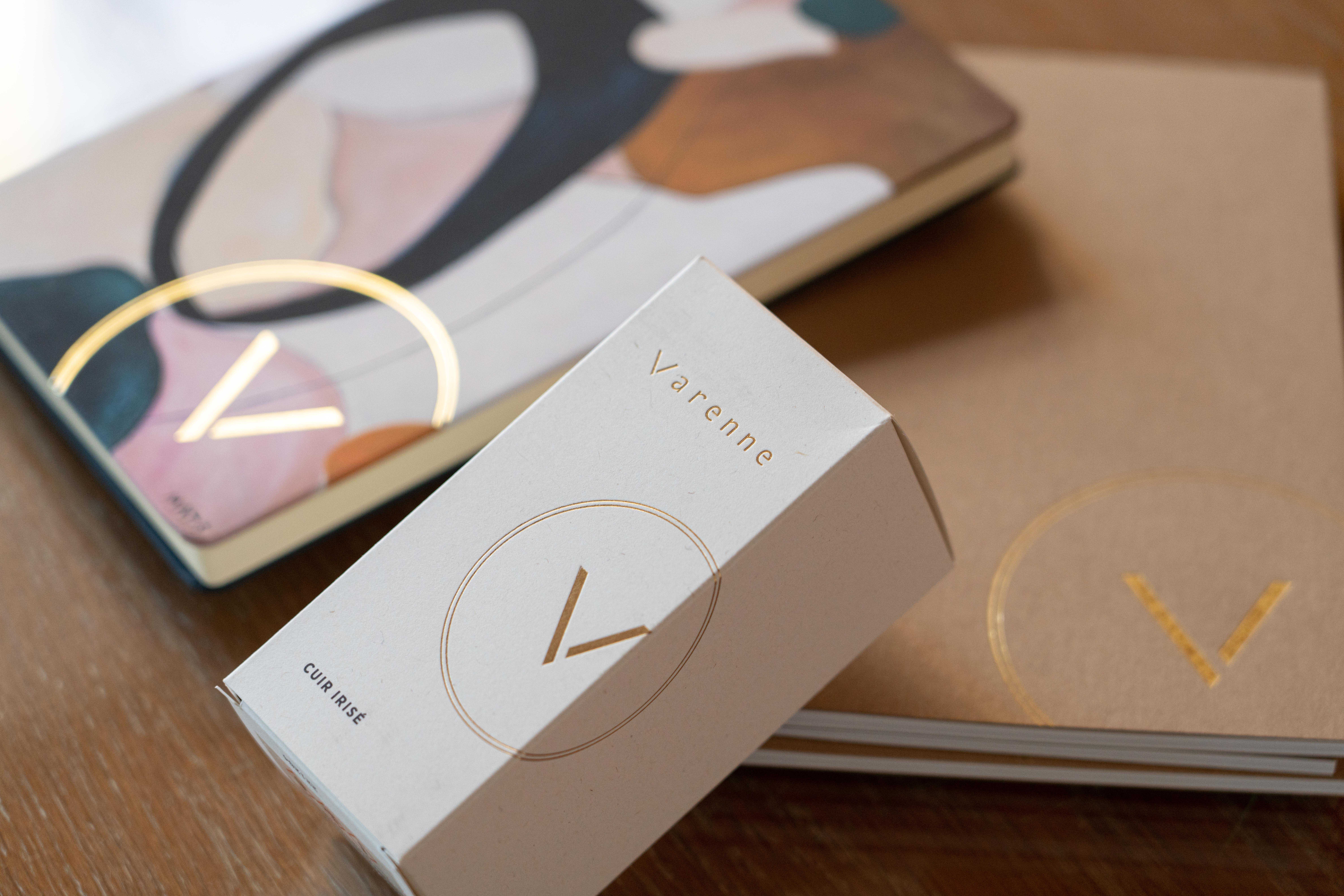 Packaging parfum et carnets de note Varenne 